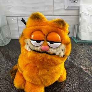 Garfield Orange Plush‎ Cat Toy vintage 1981 Dankin